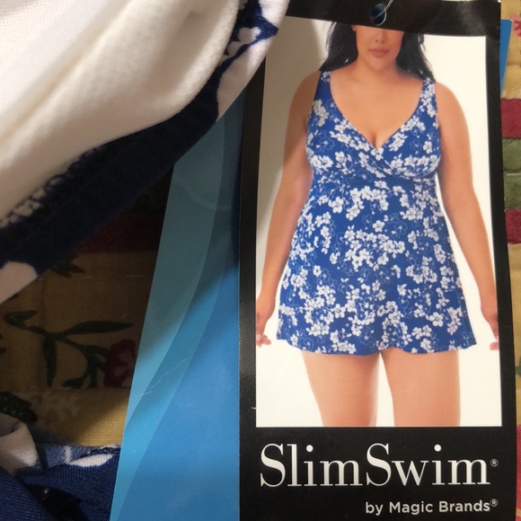Slim Swim 2X One Piece Swimsuit Navy And White NEW With Tags by Magic Brand - Picture 7 of 10